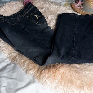 Ivy boyfriend anchor blue Jeans Stretch Waist Size 9